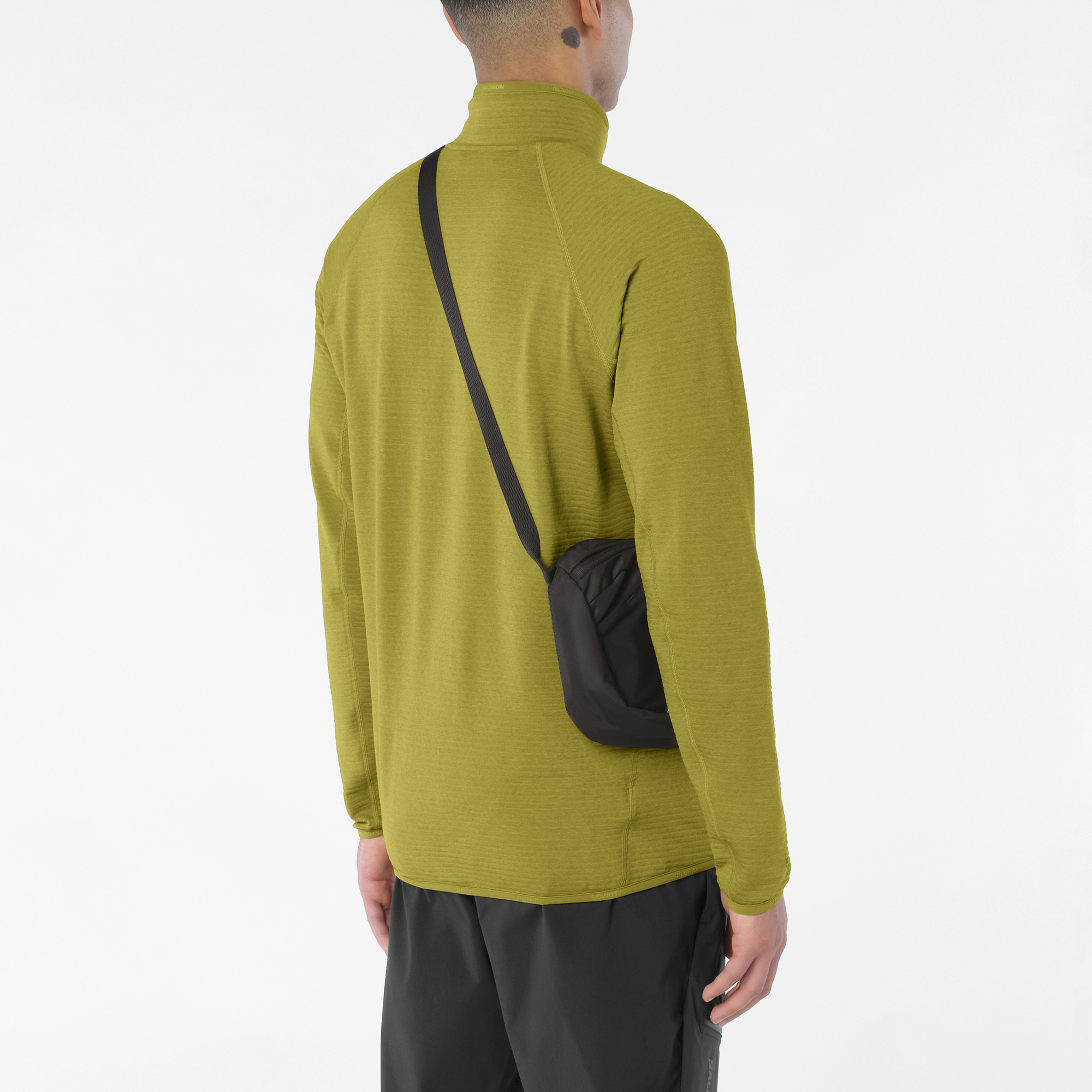 ESSENTIAL LIGHTWARM