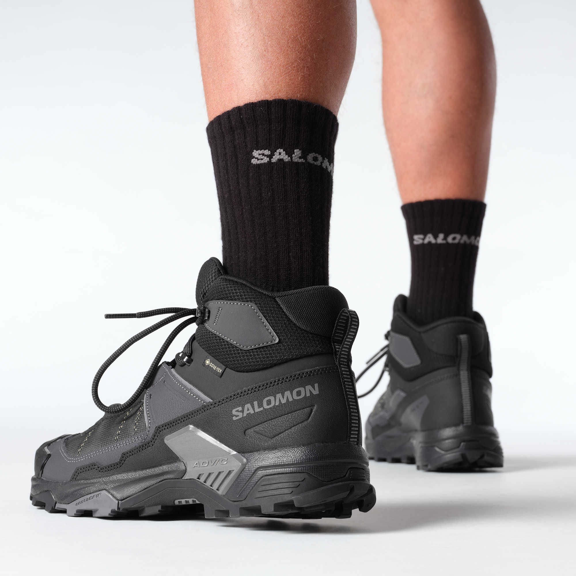X ULTRA 5 MID WIDE GORE-TEX